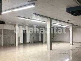 For rent business premises, 575 m², Centre