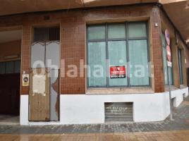 Lloguer local comercial, 216 m²