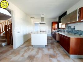 Casa (unifamiliar aislada), 269 m², cerca de bus y tren, seminuevo, Llinars del Vallès