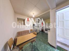 Casa (unifamiliar aïllada), 256 m², prop de bus i tren