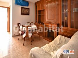 Casa (unifamiliar aïllada), 216 m², prop de bus i tren