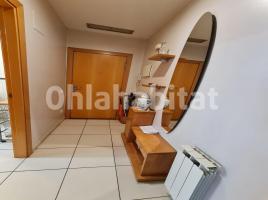 Piso, 117 m², cerca de bus y tren, seminuevo, Montcada Centro