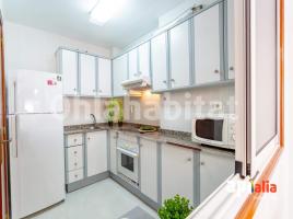 Apartament, 47 m², prop de bus i tren