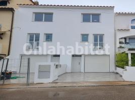 Obra nueva - Casa en, 120 m², cerca de bus y tren, Empuriabrava