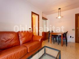 Piso, 60 m², cerca de bus y tren