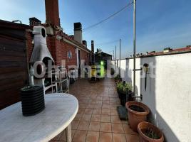 Duplex, 128 m², near bus and train, almost new