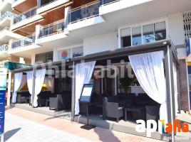 Business premises, 200 m², Paseo de Miramar, 10