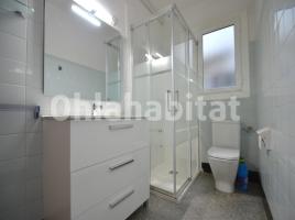 For rent flat, 107 m², near bus and train,  ( ) 