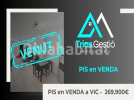 Flat, 121 m², near bus and train, Calle del Nord, 1