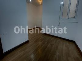 Piso, 57 m², cerca de bus y tren