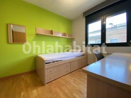 Lloguer habitació, 11 m², prop de bus i tren