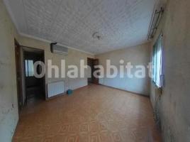 Apartamento, 63 m², cerca de bus y tren, Calle Miguel de Cervantes