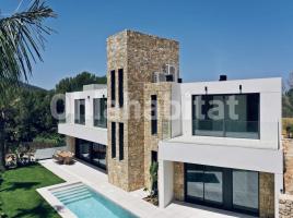 Casa (xalet / torre), 378 m², nou