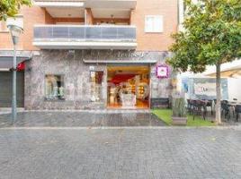 Alquiler local comercial, 249 m²