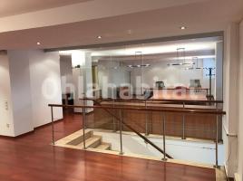 Oficina, 250 m², cerca bus y metro, Calle del Taquígraf Serra, 12