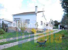 Houses (villa / tower), 235 m²