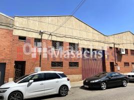 For rent industrial, 300 m²,  Mestre Trias 