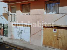 Alquiler local comercial, 144 m², Calle de Gandesa, 13