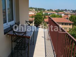 Louer apartament, 130 m²