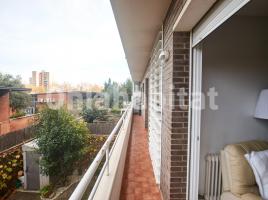 Piso, 95 m², cerca de bus y tren