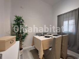 Piso, 44 m², cerca bus y metro