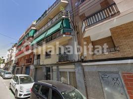 Piso, 65 m², cerca de bus y tren