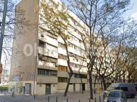 Piso, 70 m², cerca de bus y tren