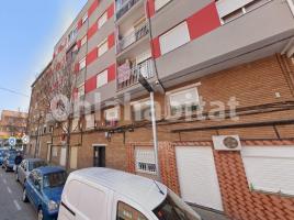 Piso, 57 m², cerca de bus y tren