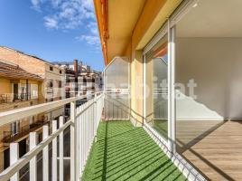 Piso, 95 m², cerca de bus y tren, Pla de Sant Magi