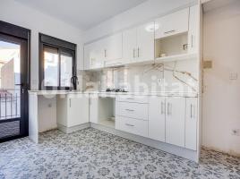 Piso, 87 m², cerca de bus y tren