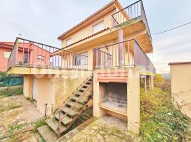 Houses (detached house), 282 m², near bus and train, El Molí