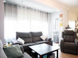 Piso, 83 m², cerca de bus y tren