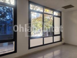 Oficina, 148 m², cerca bus y metro, Calle de Pujades