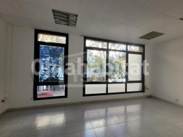 Oficina, 148 m², cerca bus y metro, Calle de Pujades