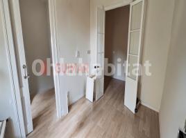Alquiler piso, 64 m², cerca bus y metro