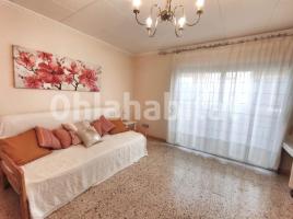 Piso, 85 m², cerca de bus y tren, Calle de les Guilleries