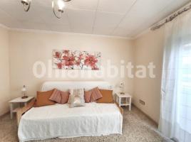 Piso, 85 m², cerca de bus y tren, Calle de les Guilleries