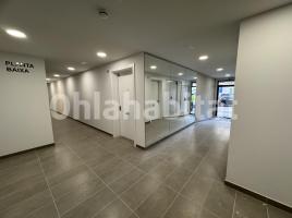 Alquiler piso, 65 m², cerca de bus y tren, seminuevo, Calle Dr. Pearson, 54