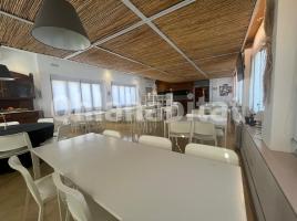 Alquiler local comercial, 218 m², TIO NELO