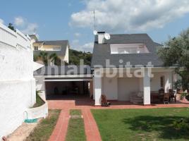 Casa (chalet / torre), 260 m²