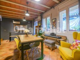 Casa (unifamiliar adosada), 246 m², cerca de bus y tren, Calle de Juli? Fuchs