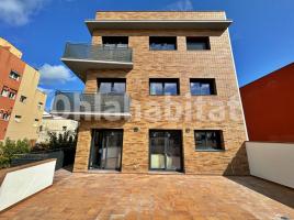 Flat, 108 m², new, Calle Giralda, 17