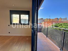 Flat, 108 m², new, Calle Giralda, 17