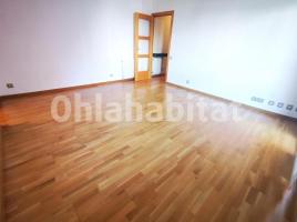 Piso, 79 m², seminuevo, Avenida de Santiga