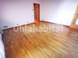 Piso, 79 m², seminuevo, Avenida de Santiga