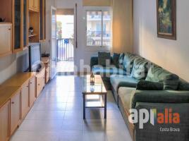 Apartament, 93 m², Calle President Macià, 118