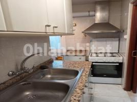 Apartamento, 54 m², cerca de bus y tren, Calle Illes Canàries