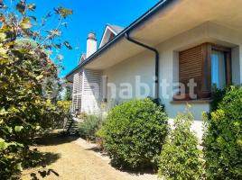 Casa (chalet / torre), 300 m², Avenida montseny