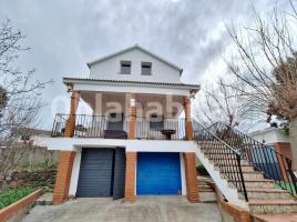 Houses (villa / tower), 181 m², Urbanización Plana Torres