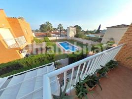 Houses (terraced house), 113 m², almost new, Avenida DIVERSITAT